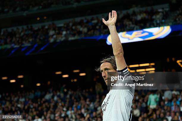 Luka Modric of Real Madrid gestures during the LaLiga match between Real Madrid CF and RCD Mallorca at Estadio Santiago Bernabeu on May 14, 2025 in...