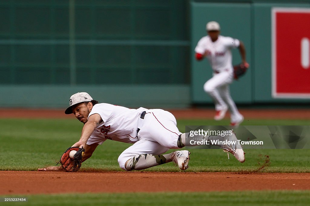 Atlanta Braves v Boston Red Sox