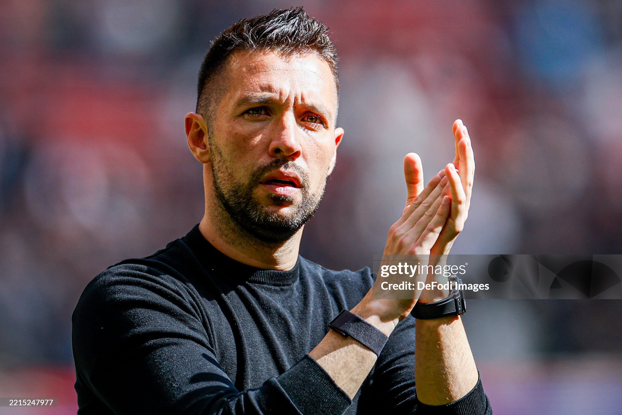 Farioli named as candidate at troubled FC Porto