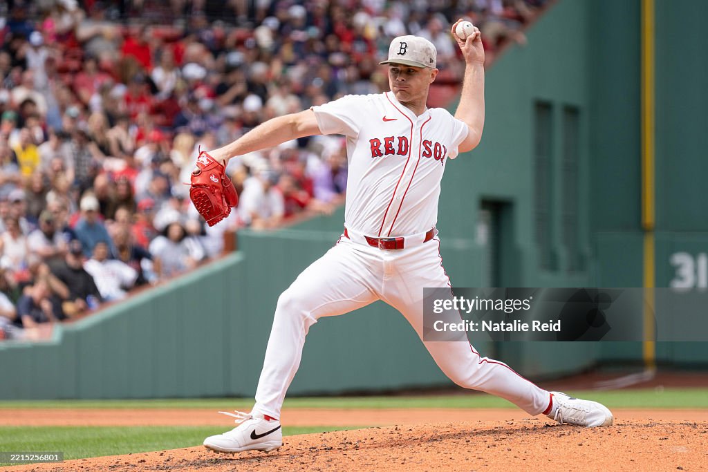 Atlanta Braves v. Boston Red Sox