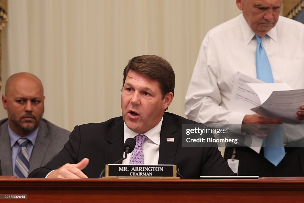 House Budget Committee Meets As GOP Splits On Cost