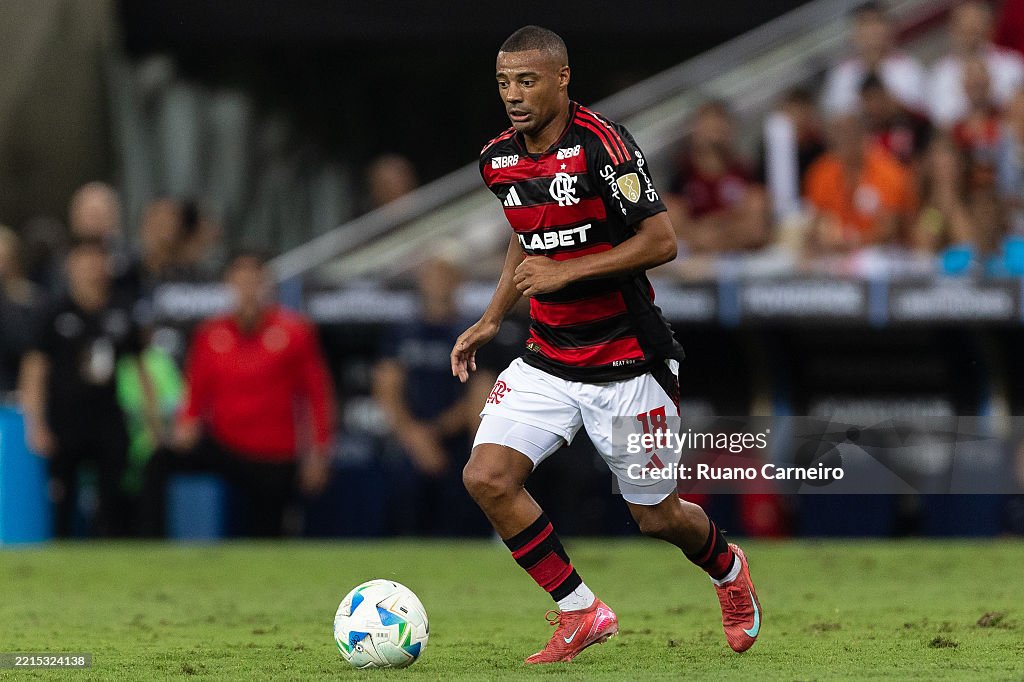 Flamengo v LDU Quito - Copa CONMEBOL Libertadores 2025