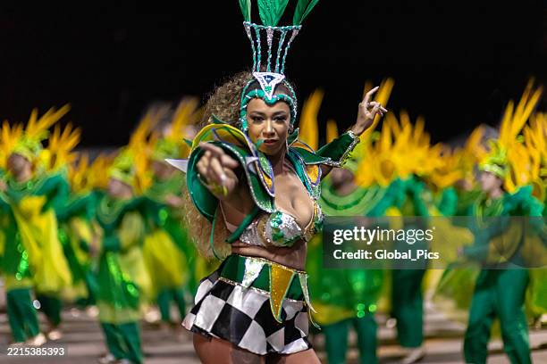 carnaval en brasil - samba fotografías e imágenes de stock