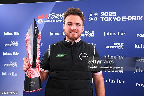 Oliver Rowland of Great Britain and Nissan Formula E Team with the Julius Baer Pole Position Award during qualifying, ahead of the Tokyo E-Prix,...