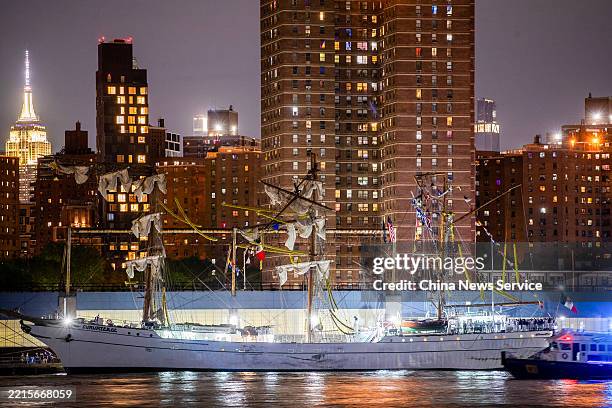 Broken mast of a disabled Mexican Navy tall ship is seen as the Mexican navy tall ship, making a festive visit to New York, crashes into the Brooklyn...