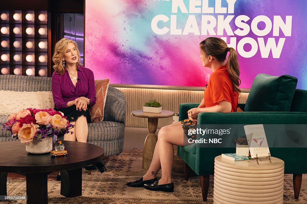 Kelly Rheault Laura Day, Kelly Clarkson -- News Photo - Getty Images