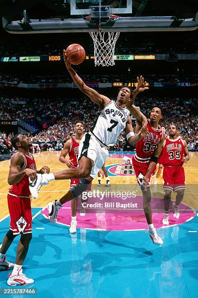 J R Reid 1,068 Jr Reid Photos & High Res Pictures - Getty Images