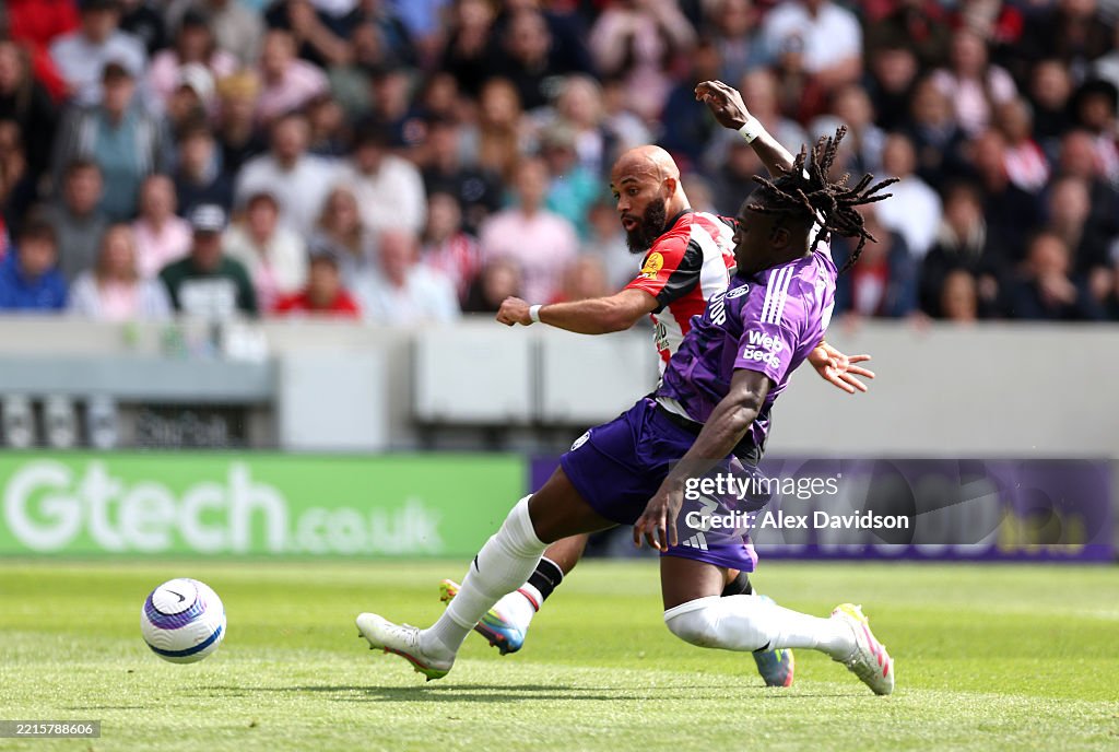 Brentford FC v Fulham FC - Premier League