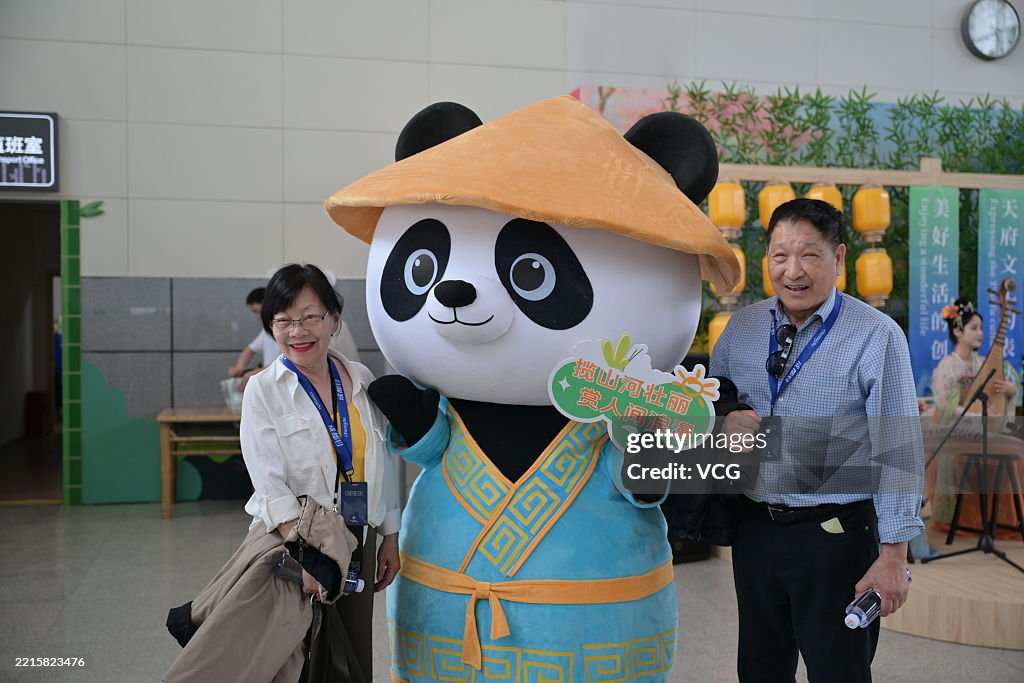 Panda Train Begins Its Inaugural Journey From Chengdu
