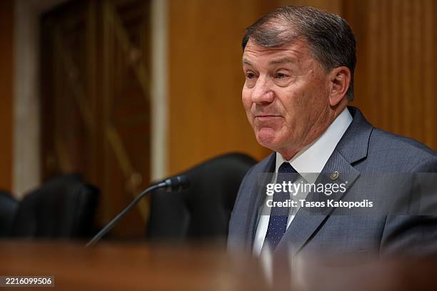 Mike Rounds Upset 4,947 Mike Rounds Photos & High Res Pictures - Getty Images