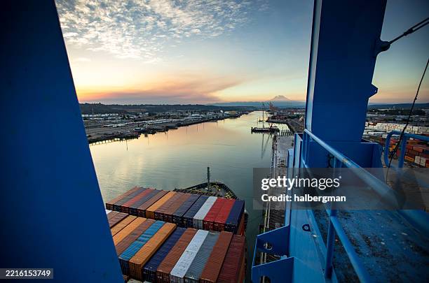 high angle view of blair waterway and container ship in tacoma, washington state - port blair stock pictures, royalty-free photos & images