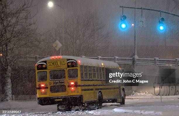 Bus Stuck In Snow 53 Bus Stuck In Snow Storm Stock Photos, High-Res Pictures, and Images ...