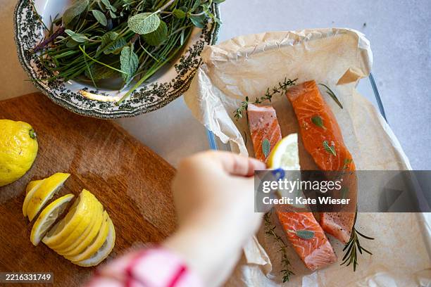 raw salmon steak - salmon steak stock pictures, royalty-free photos & images