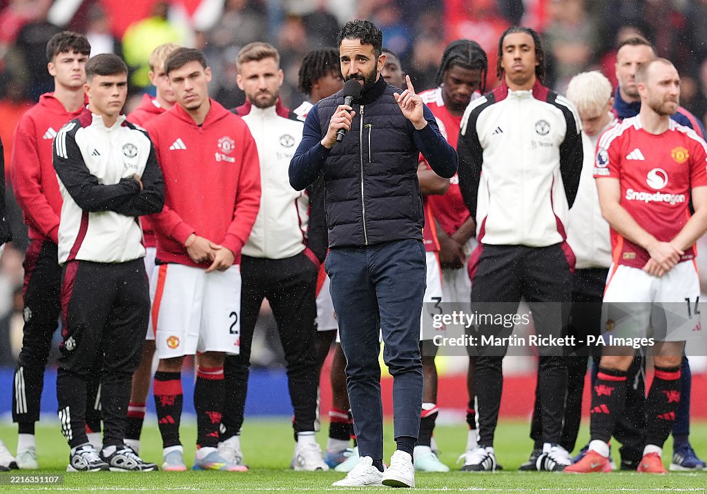 Manchester United v Aston Villa - Premier League - Old Trafford