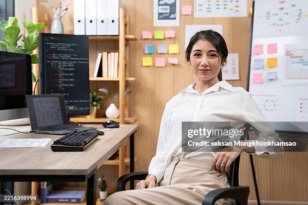 freelance coder programming html server code algorithm... 265 Html Editor Stock Photos, High-Res Pictures, and Images - Getty Images