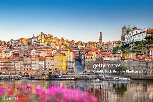 ribeira, porto, portugal - oporto portugal stockfoto's en -beelden