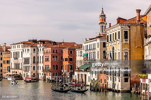 grand canal with gondolas, aerial view, venice, italy - gondolier stock pictures, royalty-free photos & images