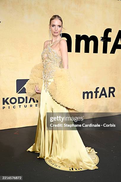 Leonie Hanne attends the amfAR gala Cannes 2025 presented by Chopard at Hotel du Cap-Eden-Roc on May 22, 2025 in Cap d'Antibes, France.
