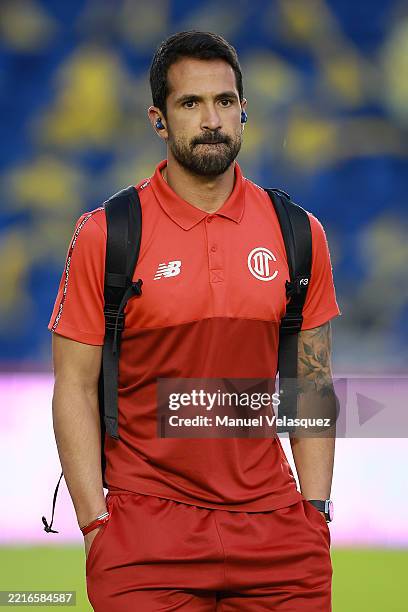 Luan Garcia of Toluca looks on prior to the final first leg match between America and Toluca as part of the Torneo Clausura 2025 Liga MX at Estadio...