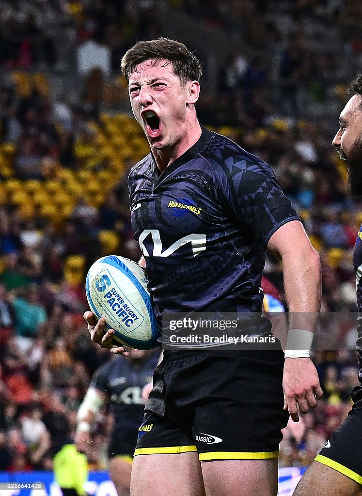 Super Rugby Pacific Rd 15 - Reds v Hurricanes