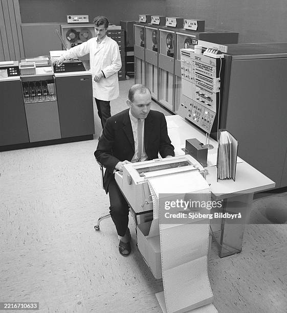 Computer Tech Room 60s 195 1965 Computer Stock Photos, High-Res Pictures, and Images - Getty ...