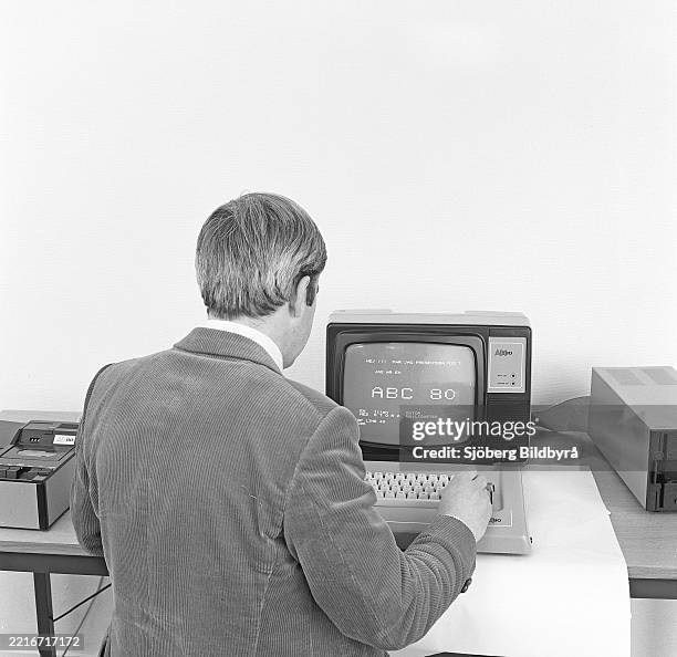 Abc 80 Computer 474 Computer 1970 Stock Photos, High-Res Pictures, and Images - Getty ...