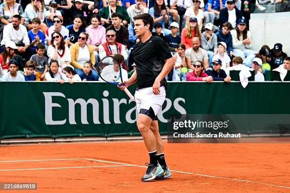 Miomir Kecmanovic Roland Garros Kecmanovic's Early Exit Raises Questions