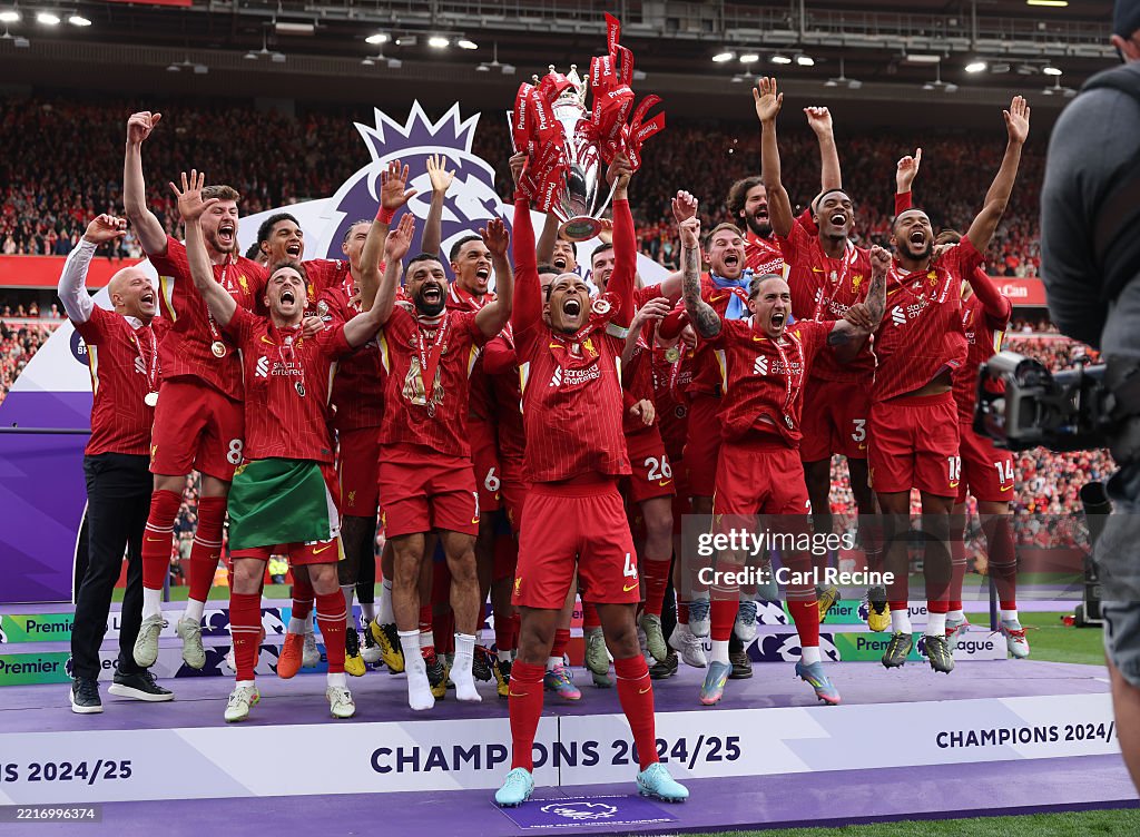 Liverpool FC v Crystal Palace FC - Premier League