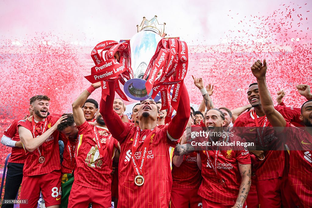 Liverpool FC v Crystal Palace FC - Premier League