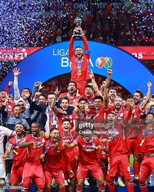 Alexis Vega of Toluca lifts the Champion's trophy after winning the Torneo Clausura 2025 Liga MX Final second leg match between Toluca and Club...