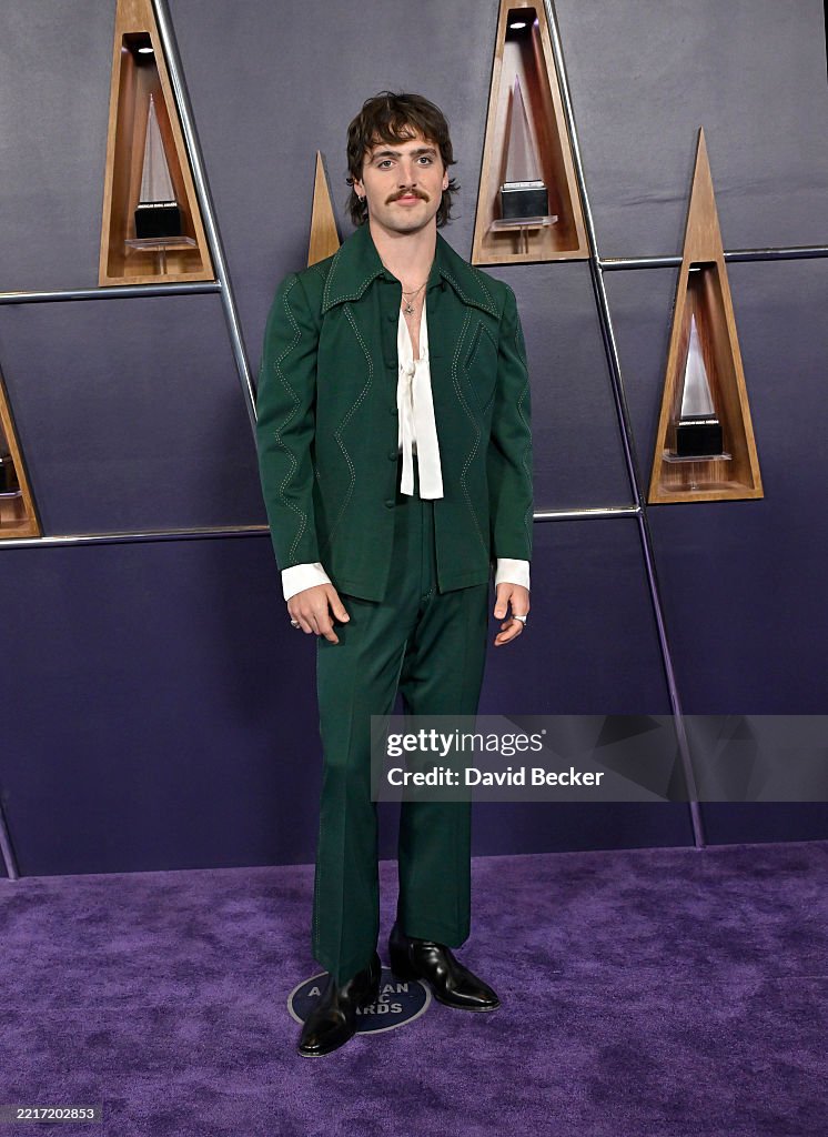 2025 American Music Awards - Arrivals