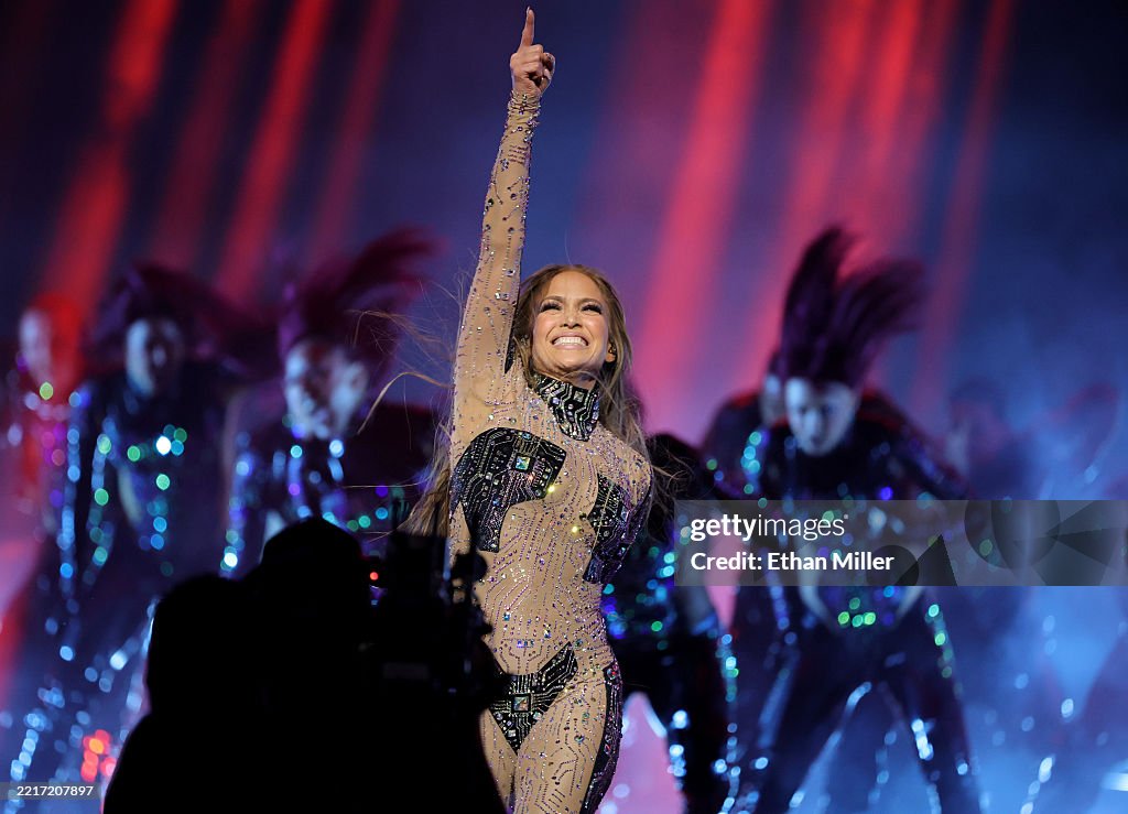 2025 American Music Awards - Show