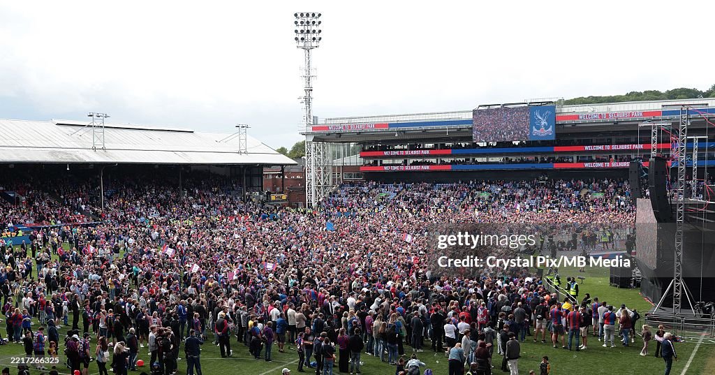 Crystal Palace FA Cup Trophy Parade & Celebrations