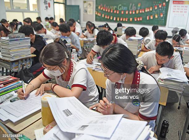 Gaokao Study Routine 15 Photos & High Res Pictures - Getty Images