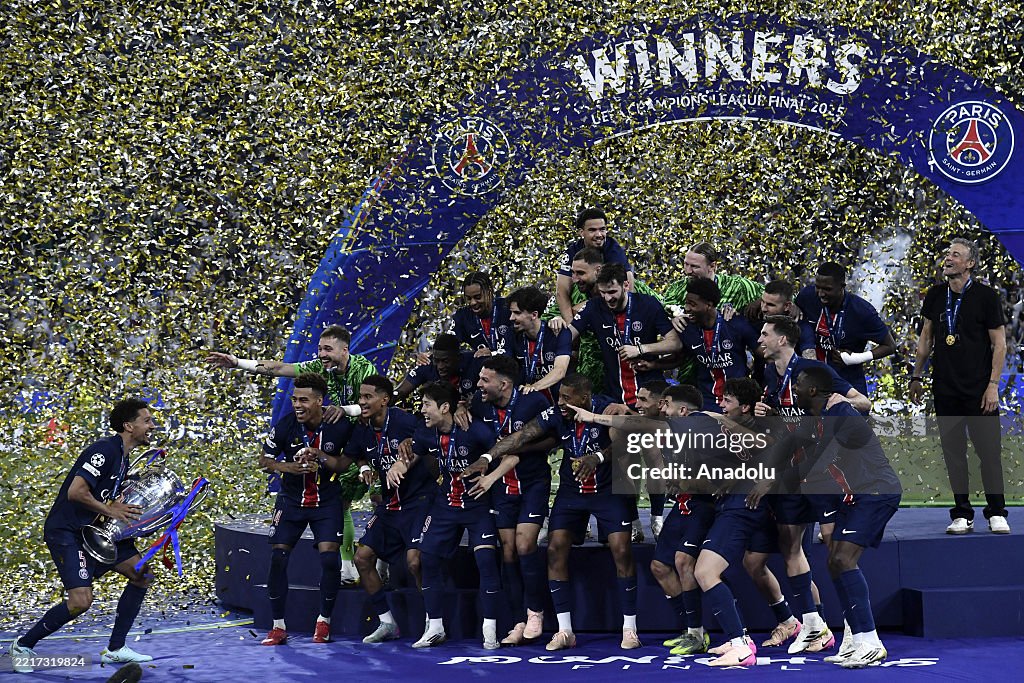 Paris Saint-Germain (PSG) win 2025 UEFA Champions League trophy, beating Inter Milan 5-0 in final