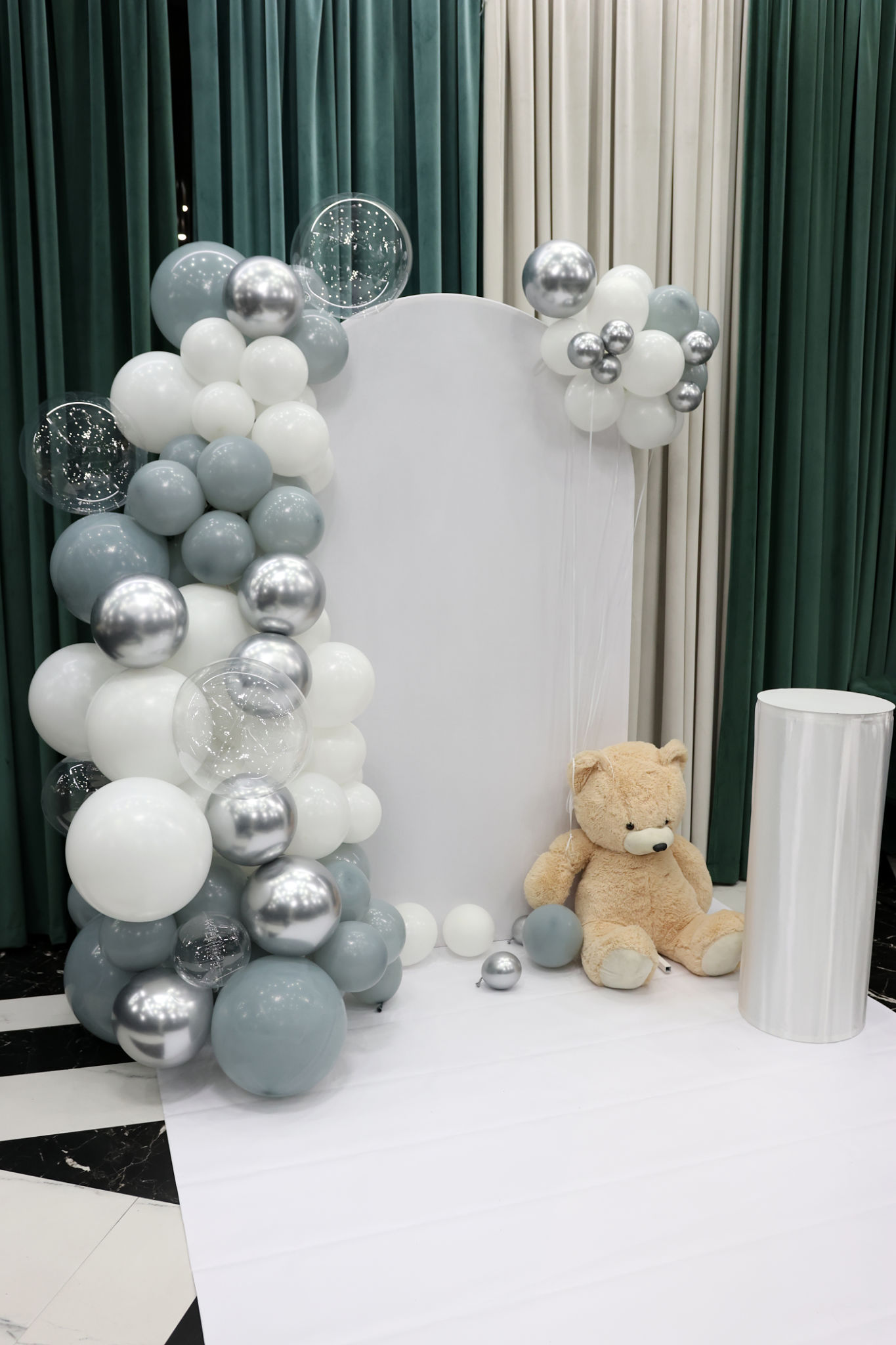 photo booth theme