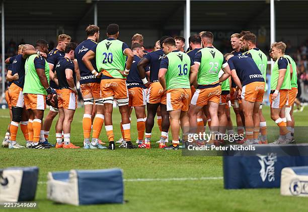 George Ford of Sale Sharks leads a team talk ahead of the Gallagher Premiership Rugby match between Exeter Chiefs and Sale Sharks at Sandy Park on...