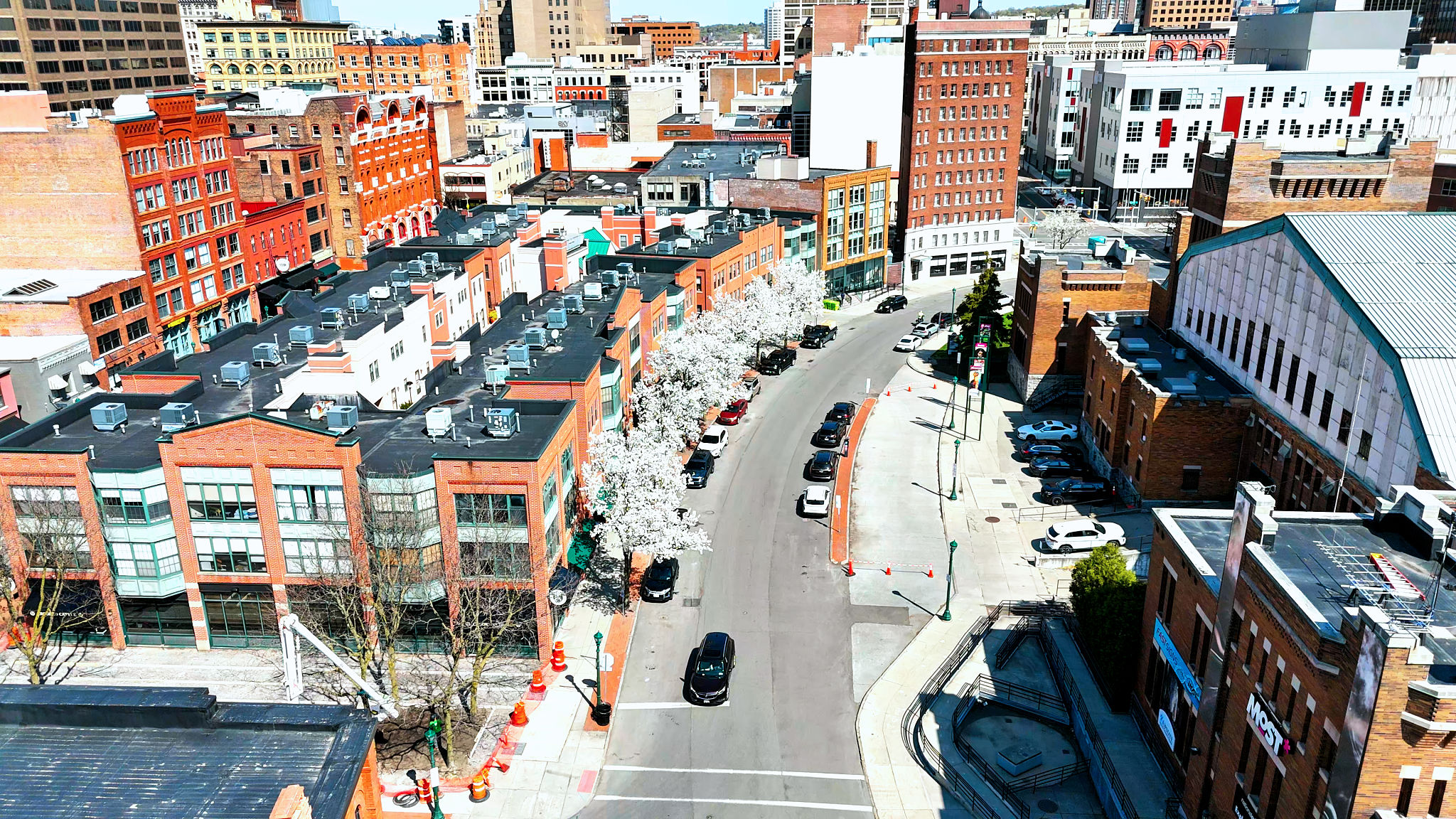 syracuse retail