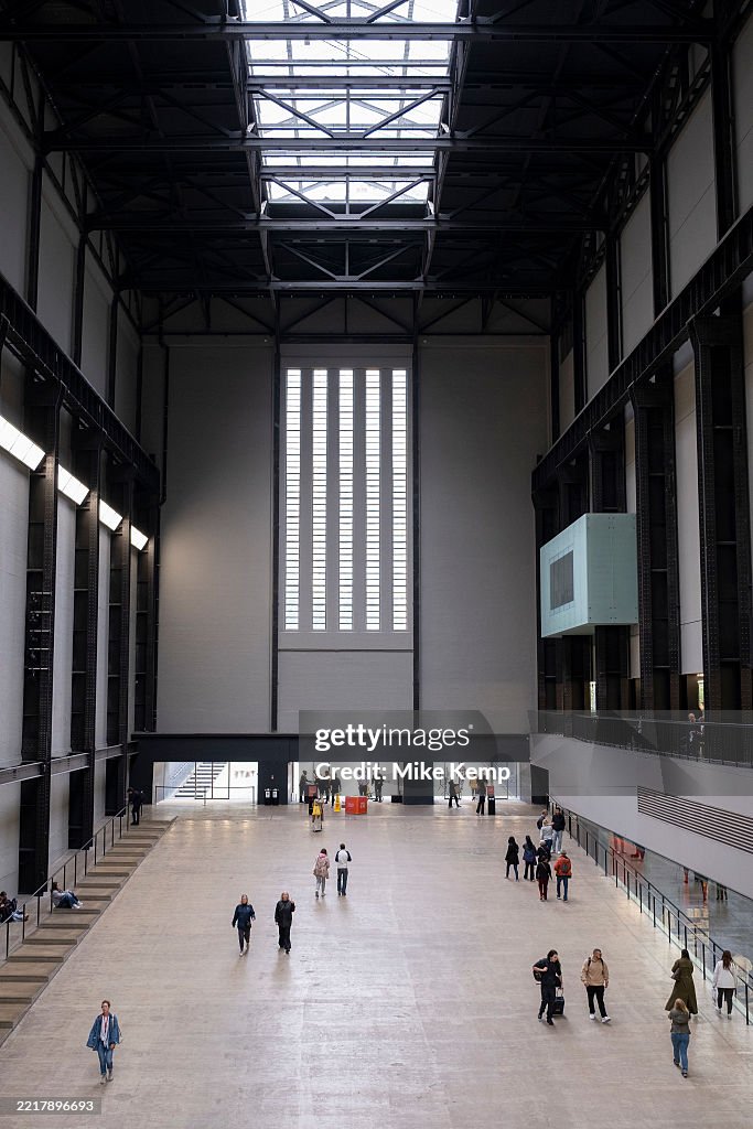 Interior View Of The Turbine Hall At Tate Modern Gallery Of News interior-view-of-the-turbine-hall-at-tate-modern-gallery-of-news