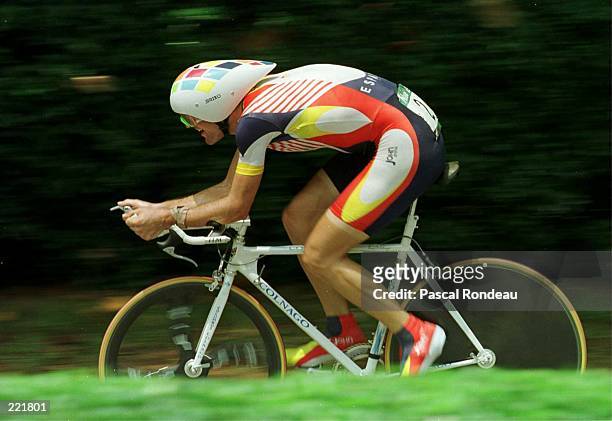 Abraham Olano of Spain in action during the men's individual time trial of the Centennial Olympic games in Atlanta, Georgia. Olano finished second...