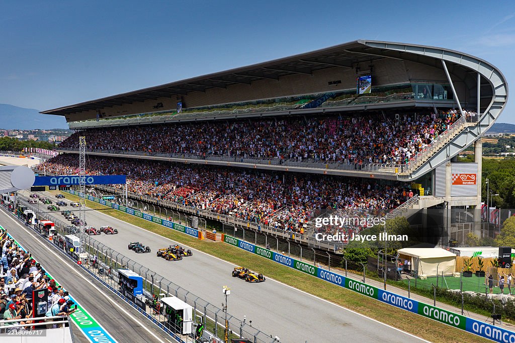 Spain Racing The race start during the F1 Grand Prix of Spain at Circuit de... News ...