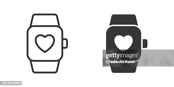 ilustraciones, imágenes clip art, dibujos animados e iconos de stock de línea delgada de reloj inteligente e icono de glifo sólido. trazo editable y píxel perfecto aislado sobre fondo transparente - tracker-icon-vector