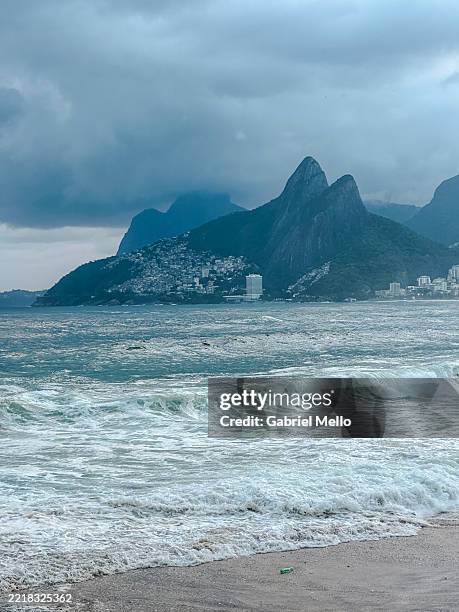 Arpoador Rd 298 Rock Of Arpoador Stock Photos, High-Res Pictures, and Images ...