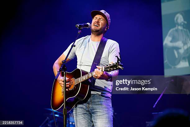 Luke Bryan performs onstage for the 16th Annual Darius and Friends St. Jude Benefit at Ryman Auditorium on June 02, 2025 in Nashville, Tennessee.