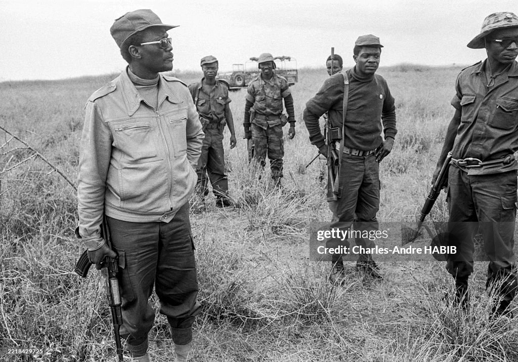 Guerre civile en Angola 1975
