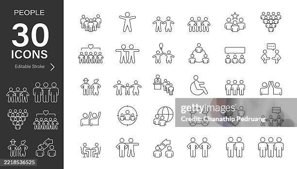 illustrazioni stock, clip art, cartoni animati e icone di tendenza di set di icone vettoriali della linea delle persone. pixel perfetto. tratto modificabile. illustrazioni di repertorio.icona, simbolo, comunità, gruppo di persone, persone - adulto