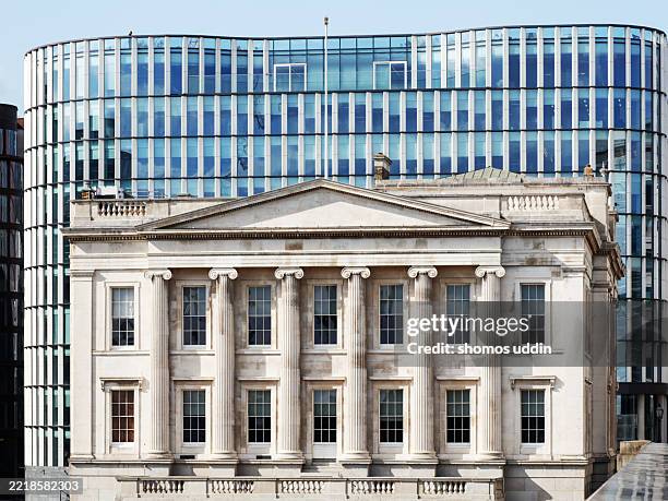 the old and the new london office buildings - historic stock exchange building stock pictures, royalty-free photos & images