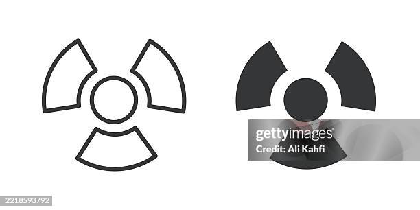 ilustrações de stock, clip art, desenhos animados e ícones de radioactive thin line and glyph solid icon. editable stroke and perfect pixel isolated on transparent background - radiação