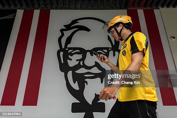 Kfc Rider 1,401 Kfc China Stock Photos, High-Res Pictures, and Images - Getty Images