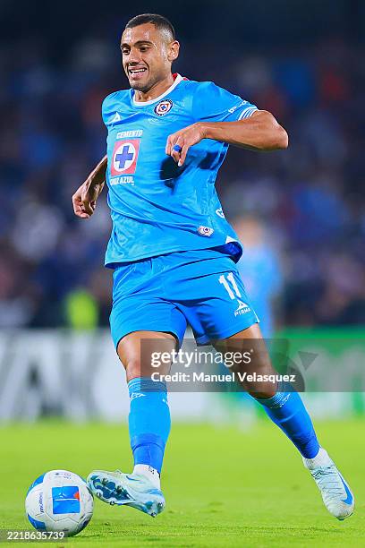 Georgios Giakoumakis of Cruz Azul controls the ball during the final match between Cruz Azul and Whitecaps as part of the CONCACAF Champions Cup 2025...
